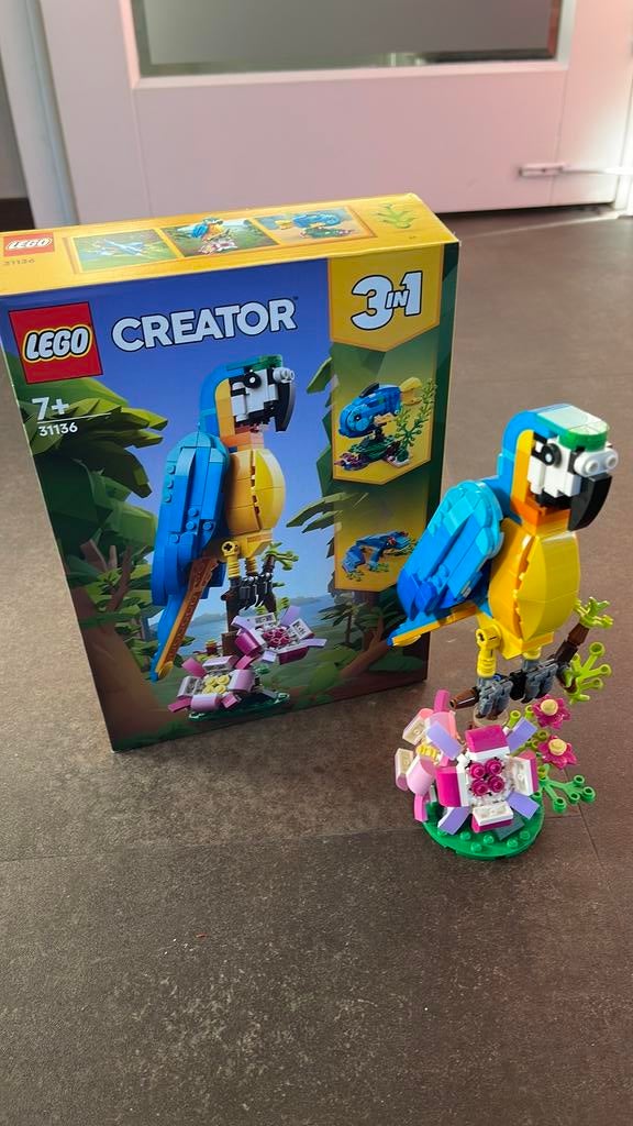 Lego 31136 Creator 3 in 1 Papagaai Vis en Kikker, Lego, Compleet, Ophalen of Verzenden, Zo goed als nieuw