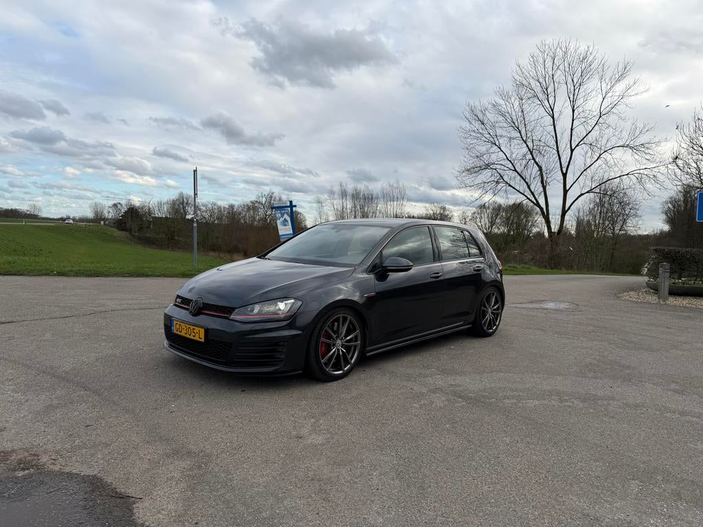VOLKSWAGEN GOLF 7 GTI PERFORMANCE 2.0TFSi 16V EDITION 230PK, Auto's, Volkswagen, Euro 5, Stof, 4 cilinders, 1984 cc