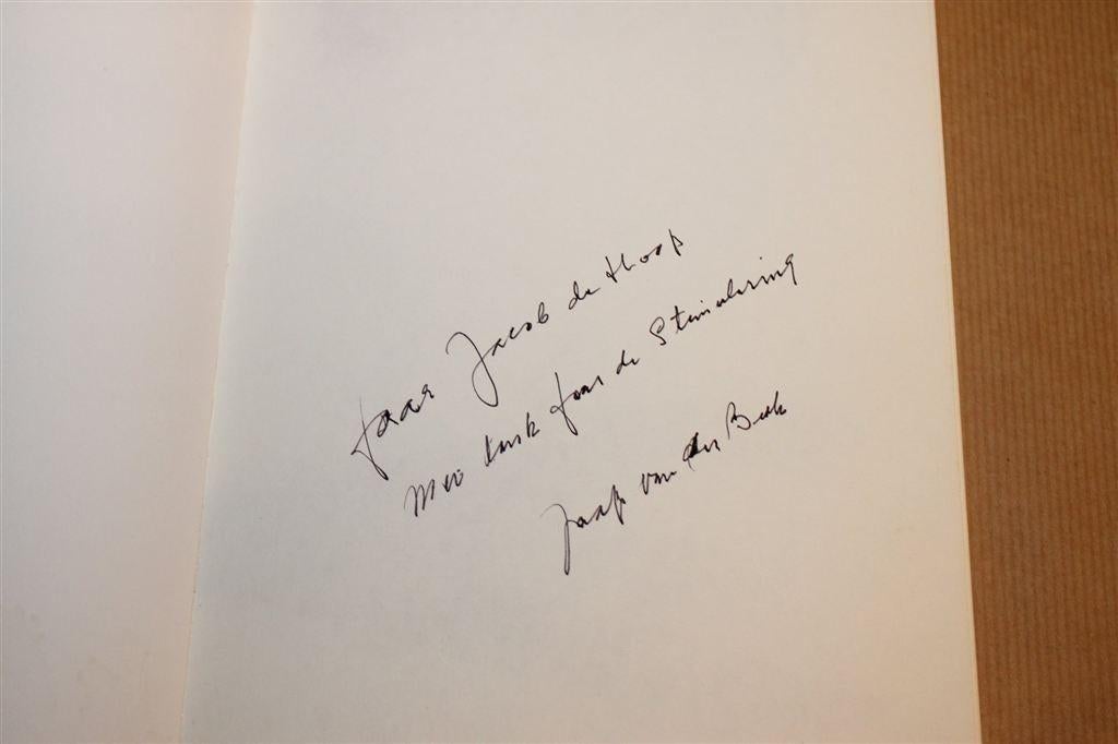 Haar-scherp — Memoires Jaap van der Beek, Gesigneerd, Ophalen of Verzenden, Gelezen