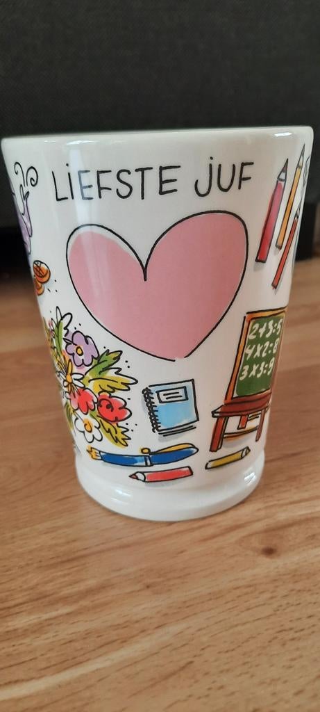 Blond Amsterdam liefste juf xl, Ophalen, Blond Amsterdam, Zo goed als nieuw, Kop(pen) en/of Schotel(s)