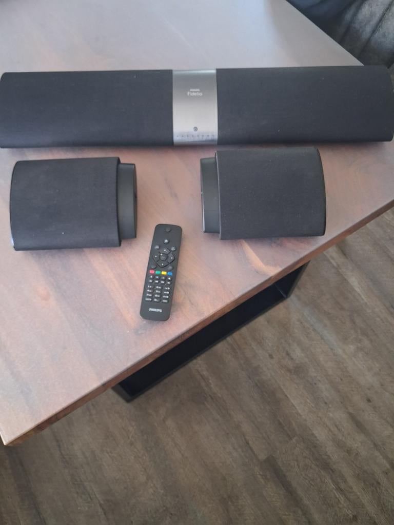 Philips Fidelio Soundbar met afneembare speakers, Ophalen of Verzenden