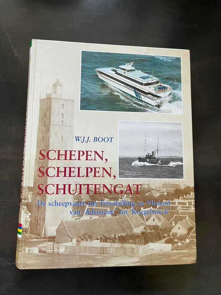 Schepen,schelpen, schuitengat.   Terschelling, Ophalen of Verzenden, Zo goed als nieuw, Boot