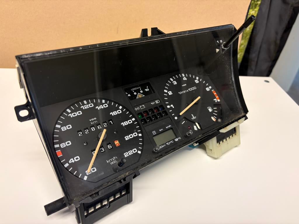 Volkswagen Golf 2 GTI 1984 Instrumenten paneel, Ophalen of Verzenden, Gebruikt, Volkswagen