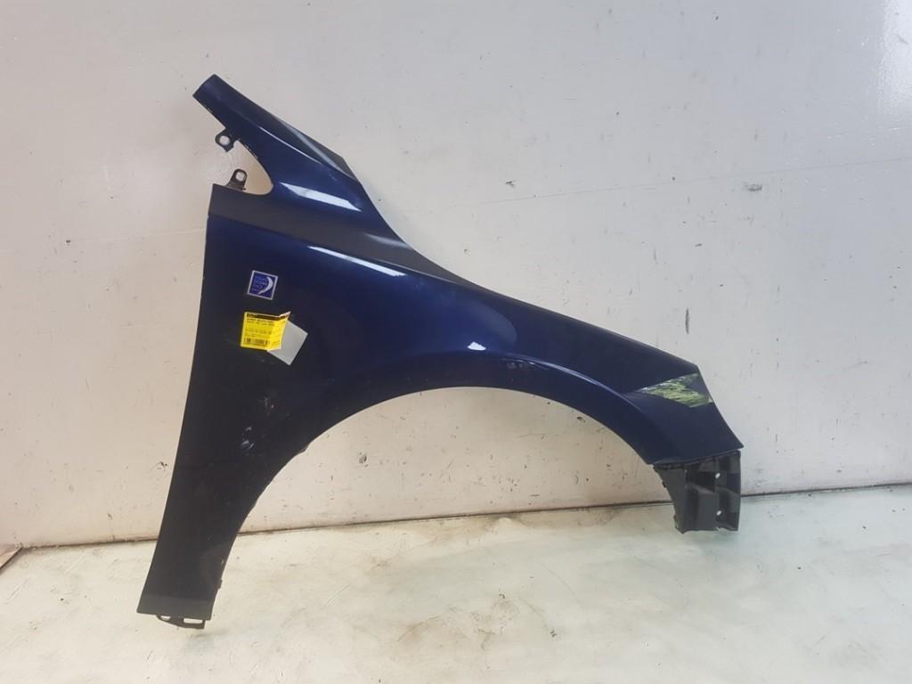 Spatbord Rechts Voor Volvo V40 (MV) 2015 31301262, Gebruikt, Siegburger Straße 229, Köln 50679, , Duitsland, Info@volvocars.com