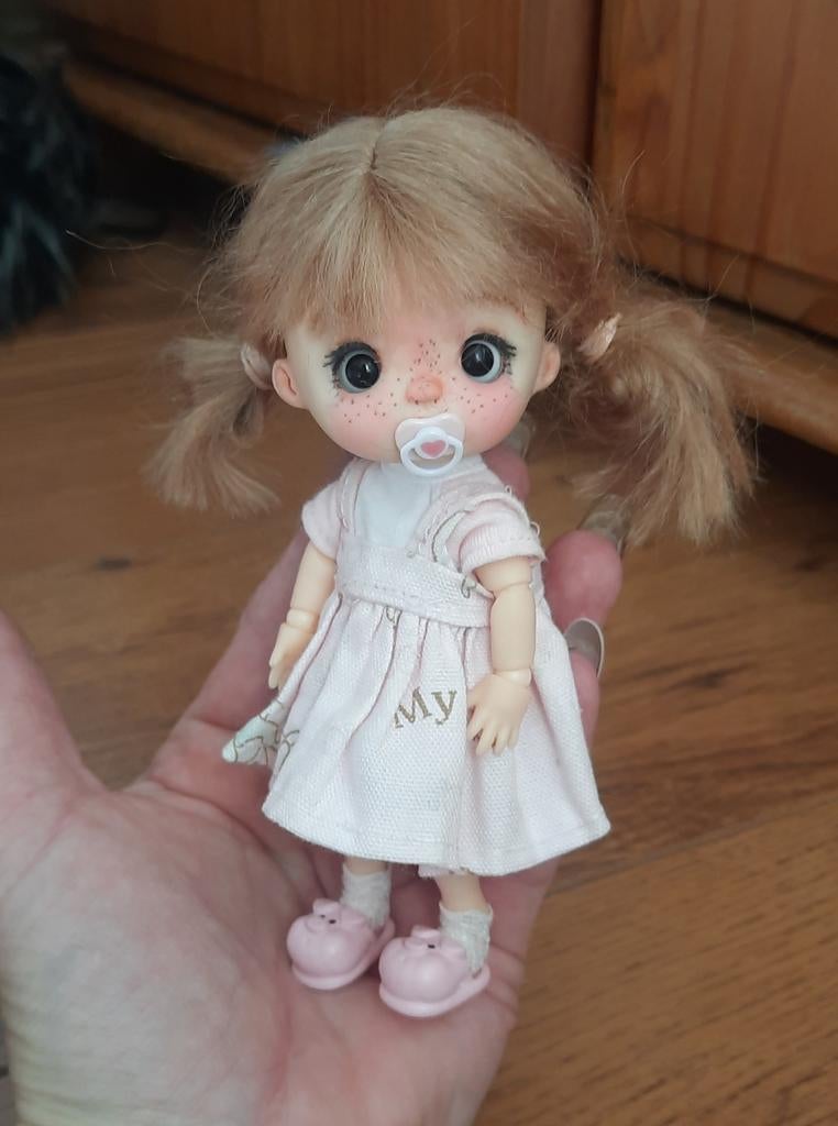 Ooak bjd ob11 popje, fullset met extra's., Verzamelen, Poppen, Ophalen of Verzenden, Zo goed als nieuw, Pop