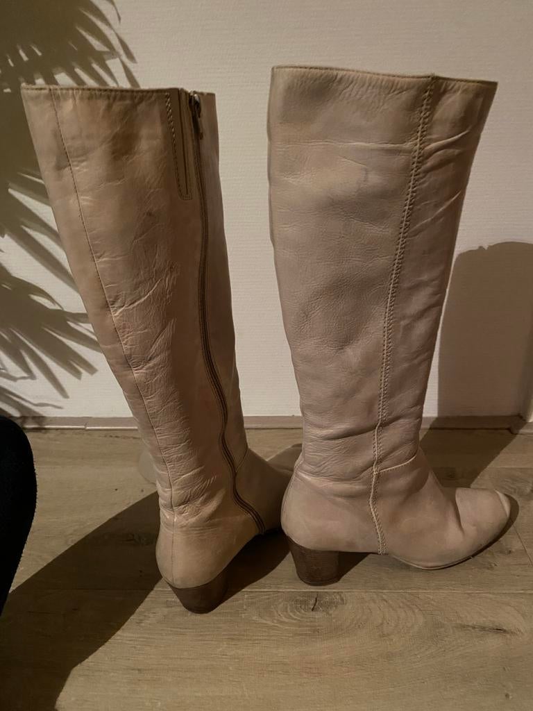 Leren laarzen kleur beige maat 41, Hoge laarzen, Beige, Ophalen of Verzenden, Zo goed als nieuw