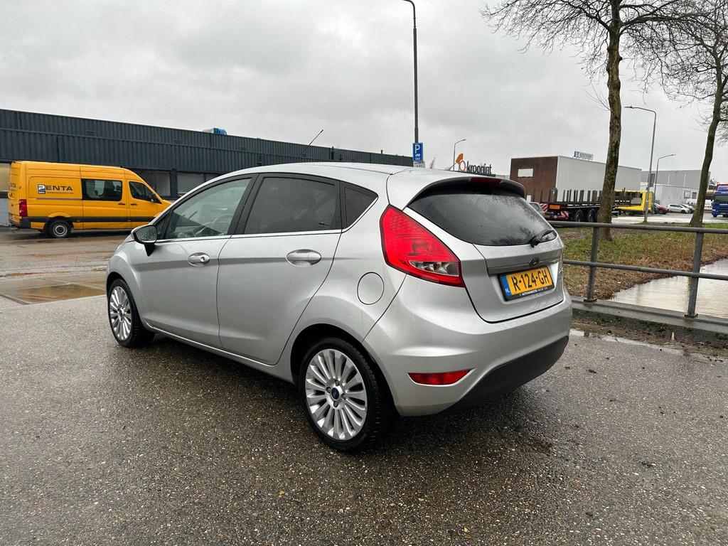 Ford Fiesta 1.4 Trend Clima 5 deurs! LM velgen! 1 jaar APK!, Voorwielaandrijving, Bedrijf, Handgeschakeld, Fiësta