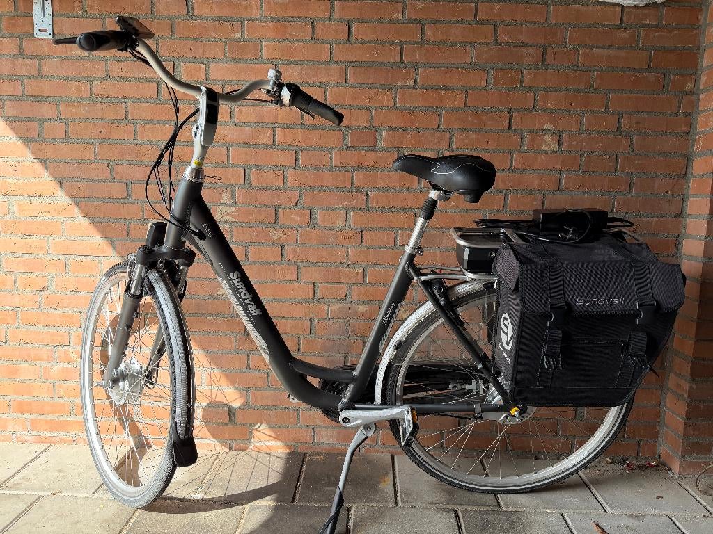 Sundvall Catrico E-Bike 04-2022 3000km, Gebruikt, 47 tot 51 cm, 30 tot 50 km per accu, Ophalen