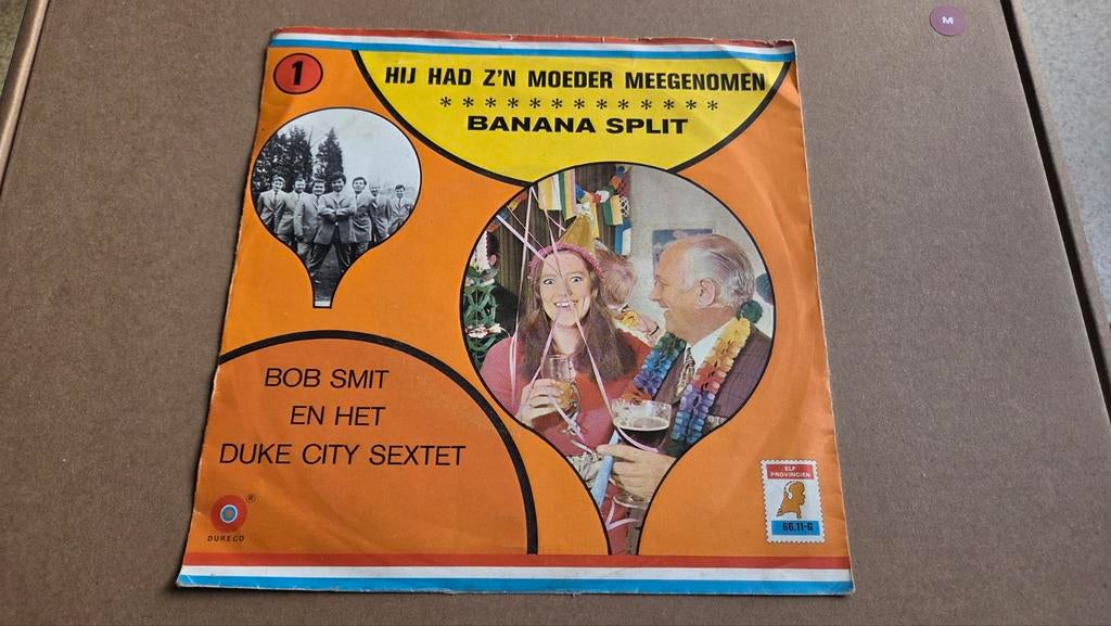 Bob Smit En Het Duke City Sextet – Banana Split

(1971), Cd's en Dvd's, Vinyl Singles, Gebruikt, Verzenden, 7 inch, Single