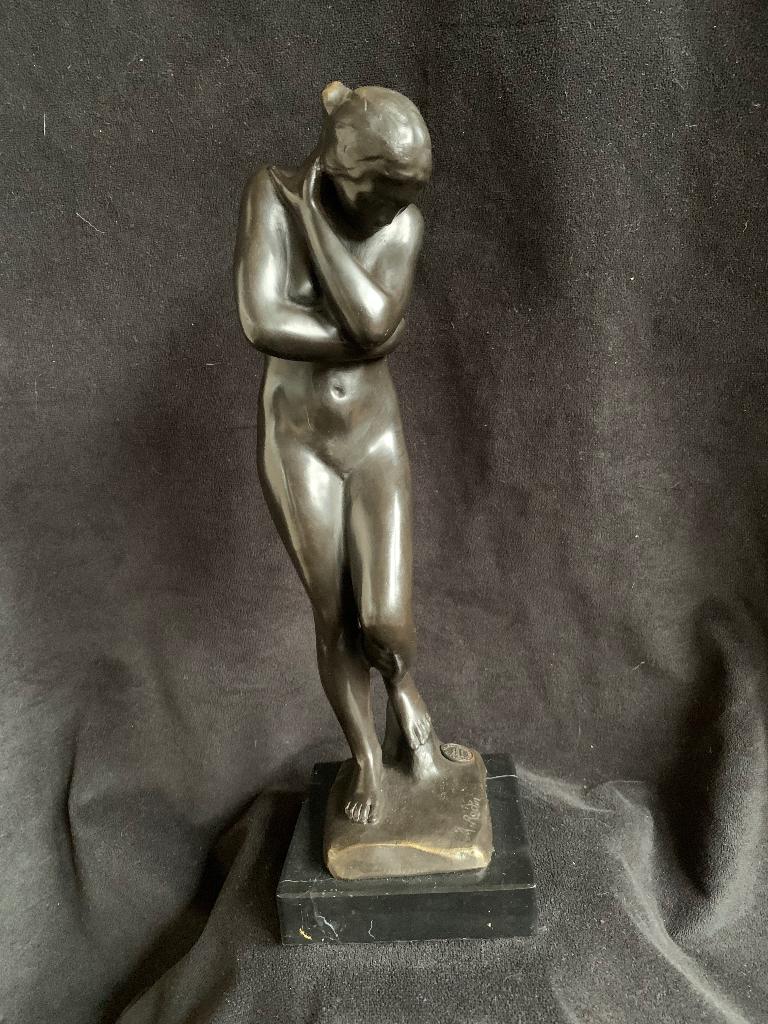 Naakte Vrouw , Eva ,brons, Ophalen of Verzenden, Brons, Beeld