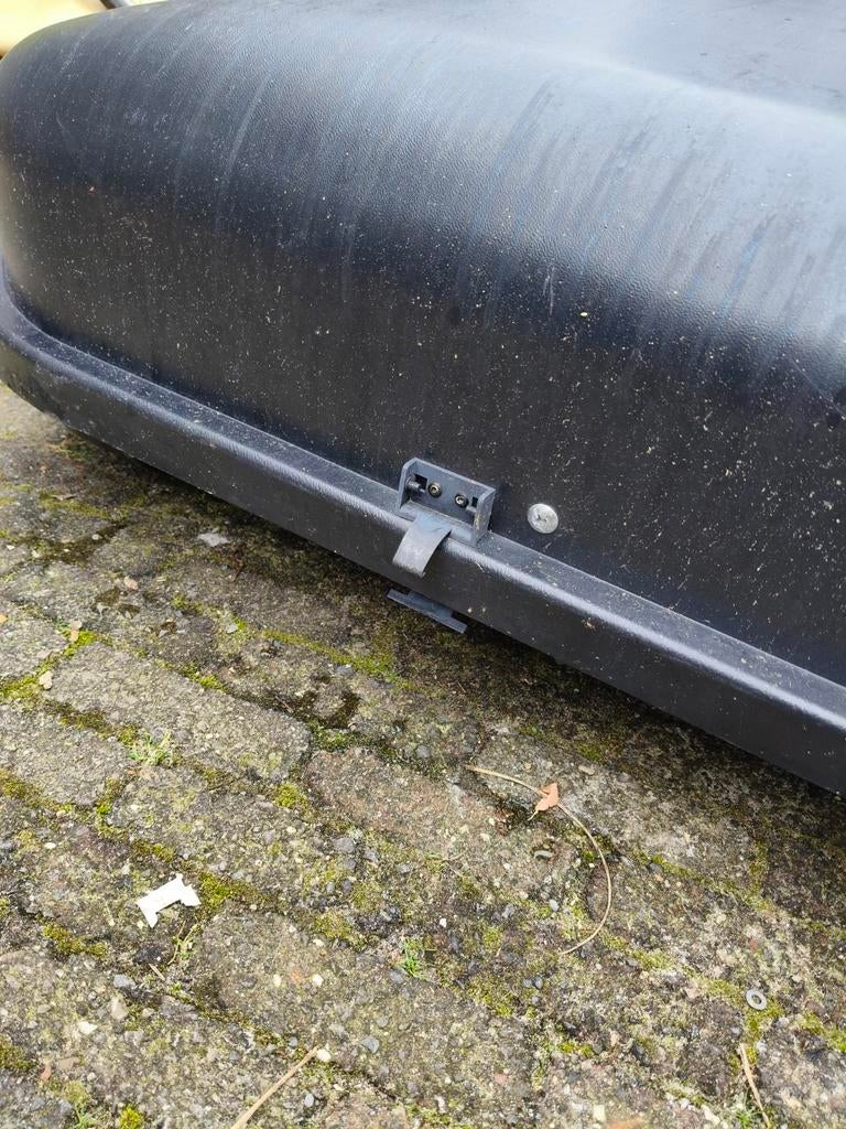 Dakbox met schade + Dakdragers en Sneeuwkettingen, Auto diversen, Dakkoffers, Ophalen, Gebruikt