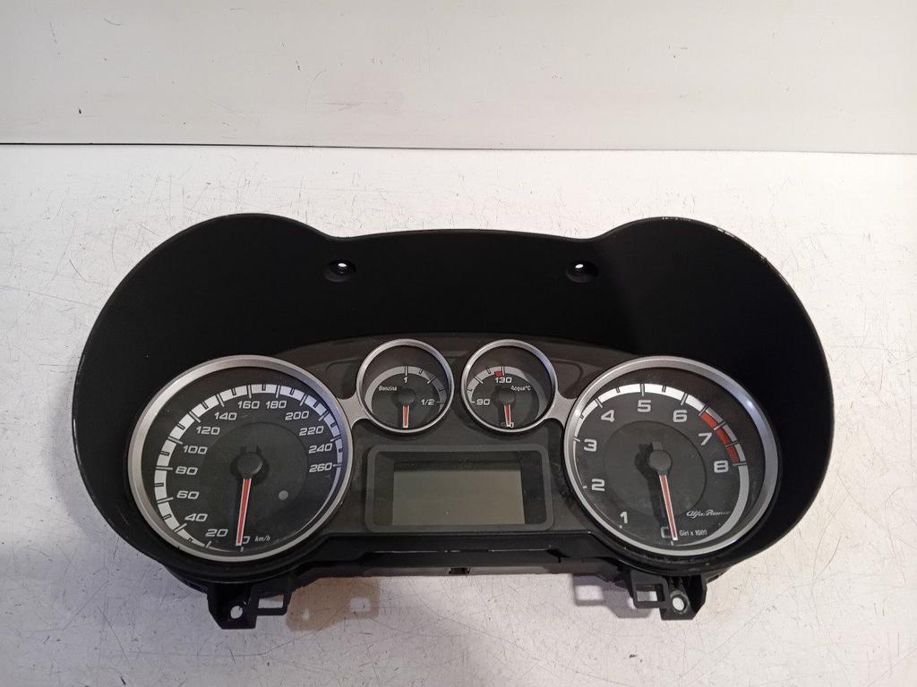 Cockpit Alfa Romeo MiTo, Auto-onderdelen, Dashboard en Schakelaars, Onderdelen@venauto.nl, Van der Ven Autorecycling B.V., Gebruikt