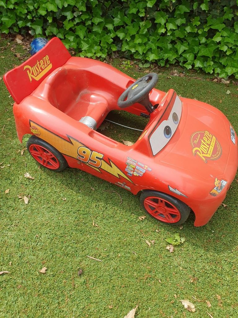 Stoere Loopauto Cars - Perfect voor kleine coureurs!, Ophalen, Gebruikt, Loopvoertuig