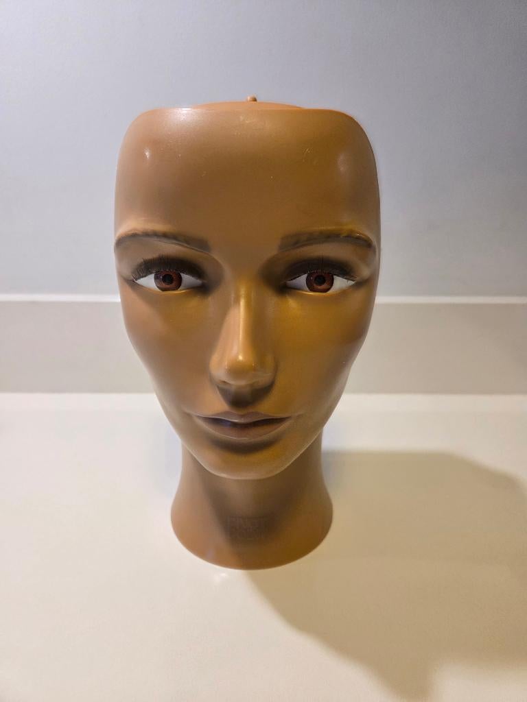 Kappershoofd vrouw / oefenhoofd, Ophalen, Zo goed als nieuw, Meerdere media, Persoonlijke verzorging