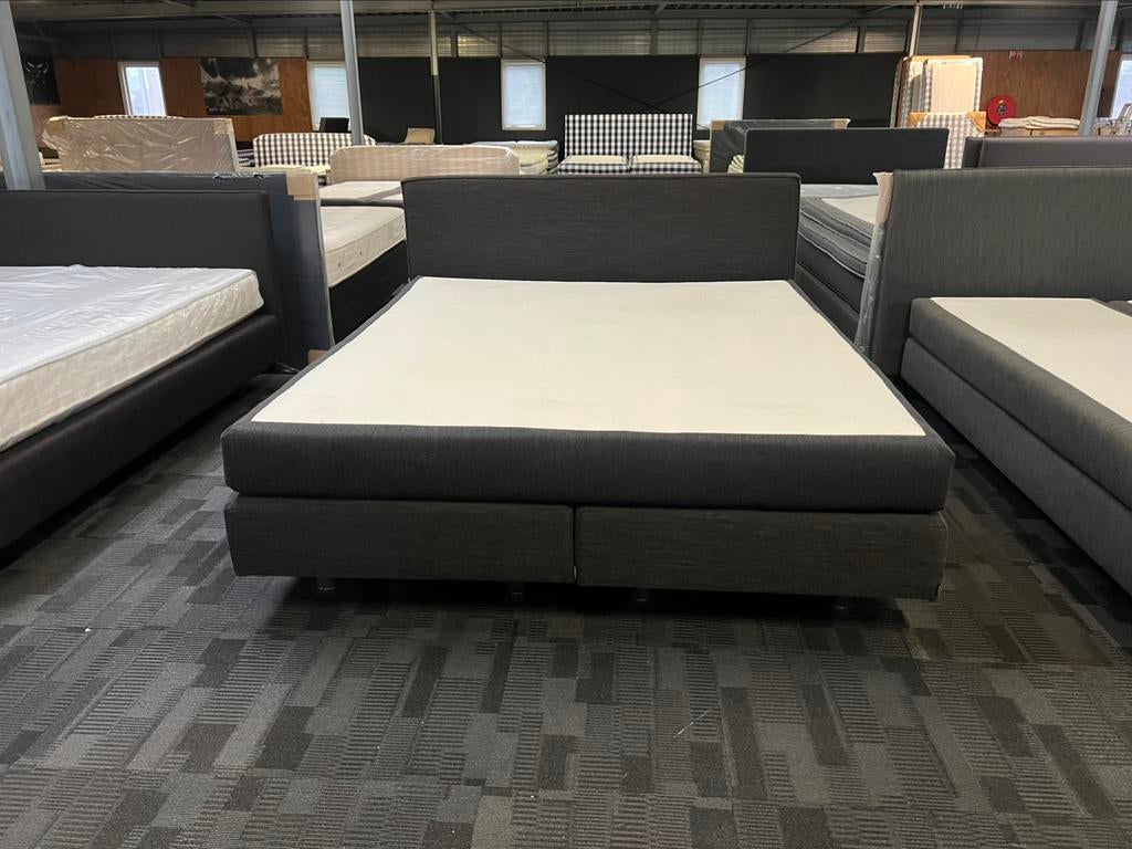 Auping boxspring 180x210 met 1 gehele matras event. Pullman, Huis en Inrichting, Slaapkamer | Bedden, Ophalen, 210 cm, Tweepersoons
