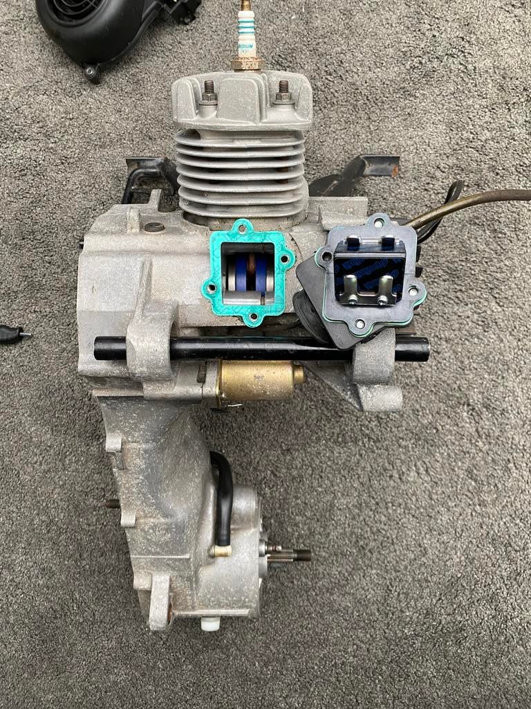 Minarelli ac polini motor, Ophalen, Zo goed als nieuw, Blok, Beta