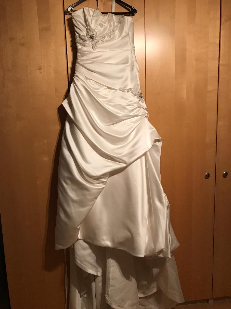 Trouwjurk Pronovias maat 36, Ophalen of Verzenden, Zo goed als nieuw, Wit, Trouwjurk