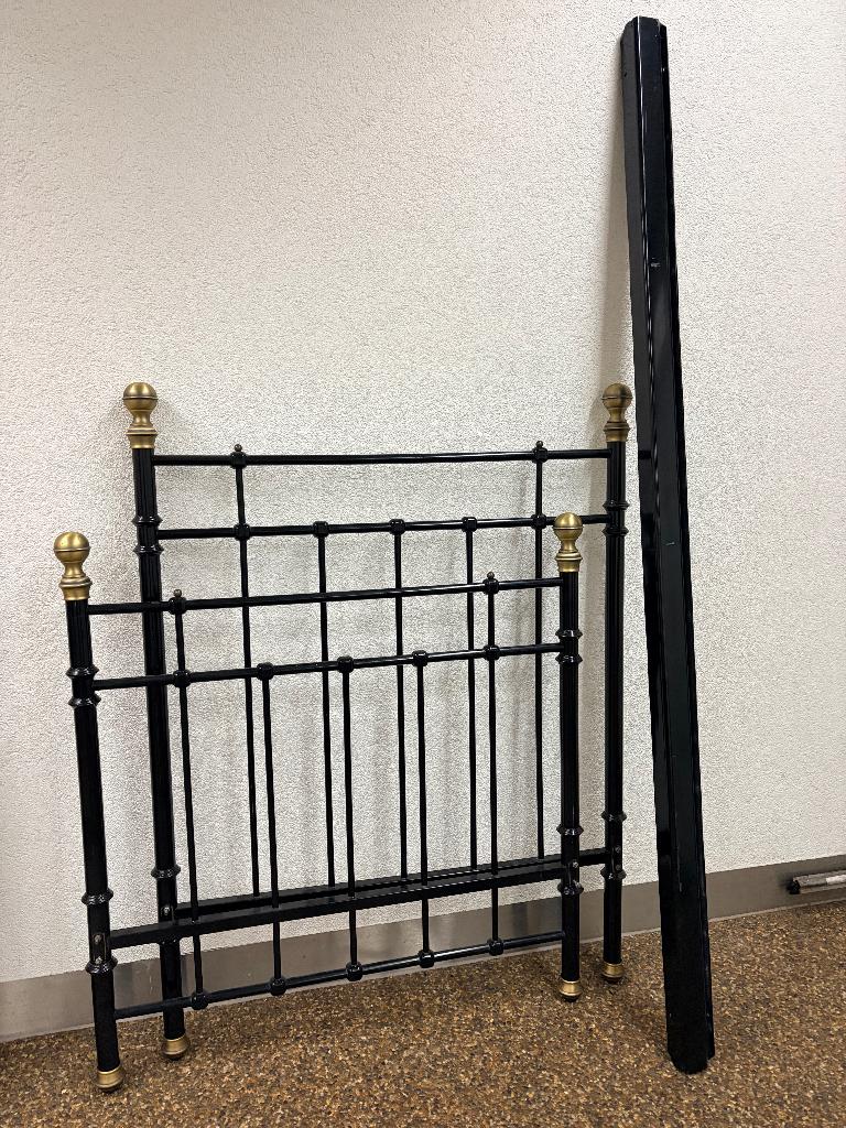 Metalen bed 90 x 200, Ophalen, Gebruikt, 90 cm, Eenpersoons