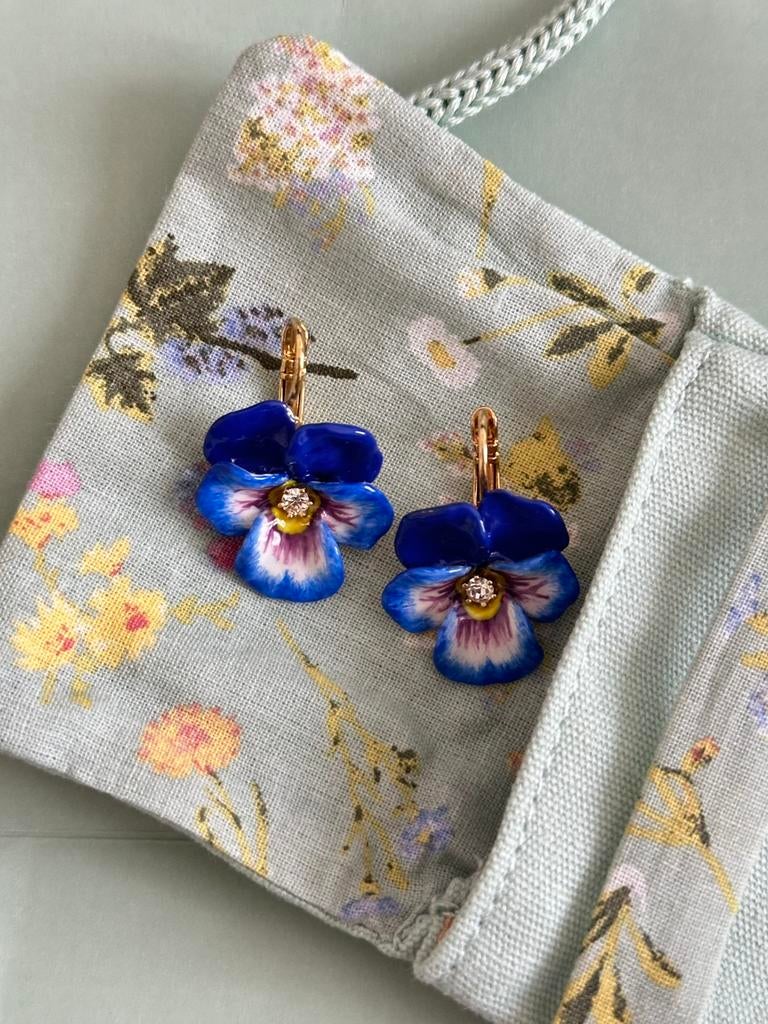 Les Néréides Paris Blue Pansy Earrings, Met kristal, Overige materialen, Hangers, Ophalen of Verzenden