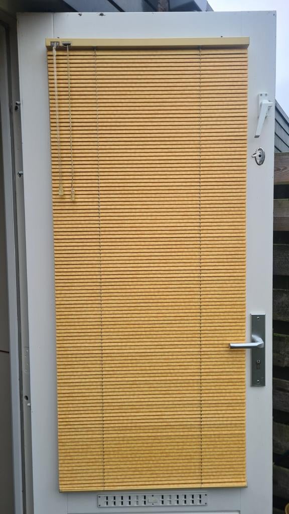 Luxaflex voor deur, achterdeur, keukendeur. Geel gemêleerd., Ophalen of Verzenden