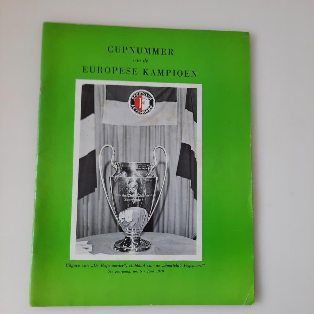 Feyenoord CUPNUMMER van de EUROPESE KAMPIOEN 1970 !, Ophalen of Verzenden, Gebruikt, Feyenoord, Boek of Tijdschrift