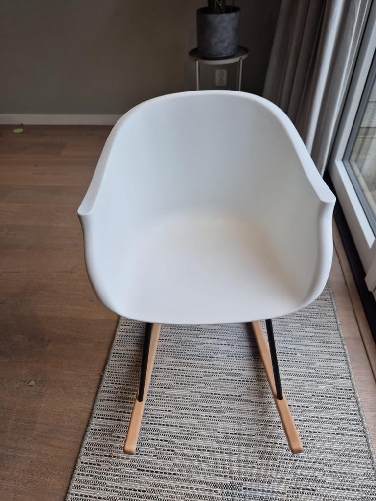BELIANI HARMONY Schommelstoel - Wit, Huis en Inrichting, Stoelen, Wit, Zo goed als nieuw, Ophalen, Hout