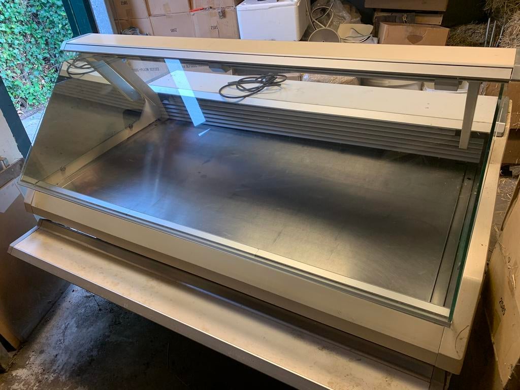 Koeltoonbank plaatkoeling op wielen, Ophalen, Zonder vriesvak, 200 liter of meer, 60 cm of meer