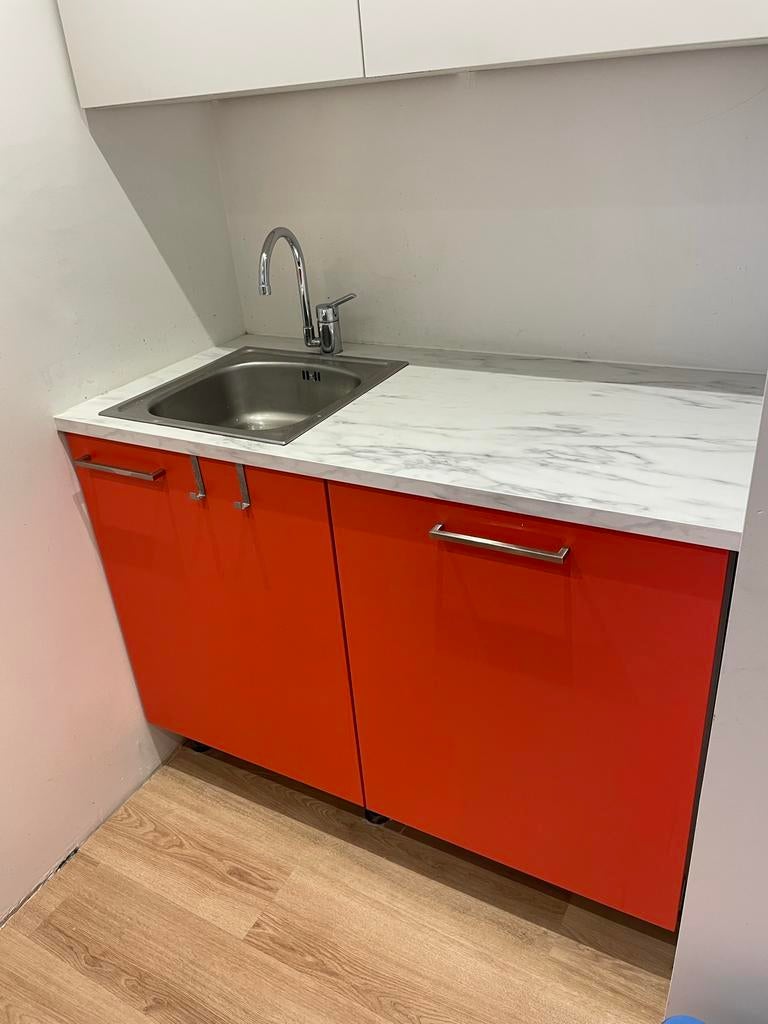 Keuken met inbouwapparatuur, Huis en Inrichting, Keuken | Complete keukens, Ophalen, Gebruikt, Wit