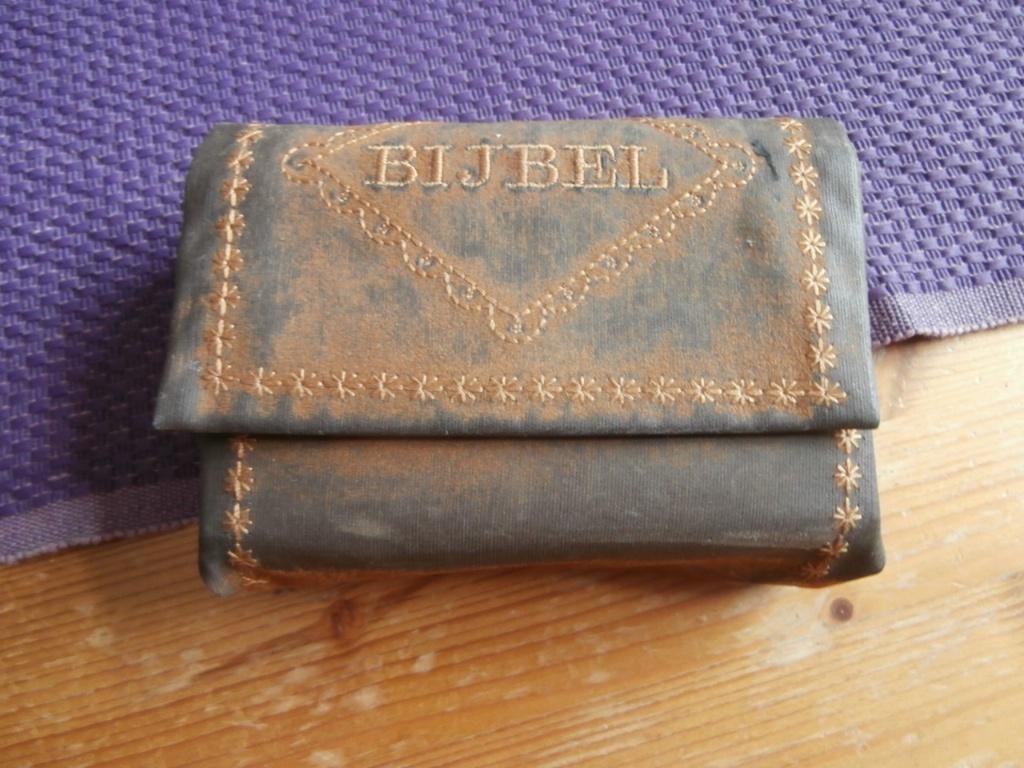 bijbel met bruin stoffen hoesje Jongbloed Leeuwarden NBG, Ophalen of Verzenden, Jongbloed