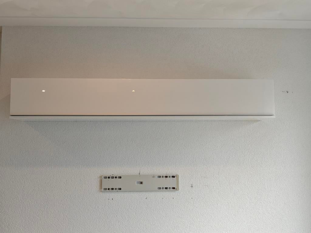 IKEA Bestå Burs Bovenkast Hoogglans Wit - 180cm, Ophalen, Kunststof, Met deur(en), 150 tot 200 cm