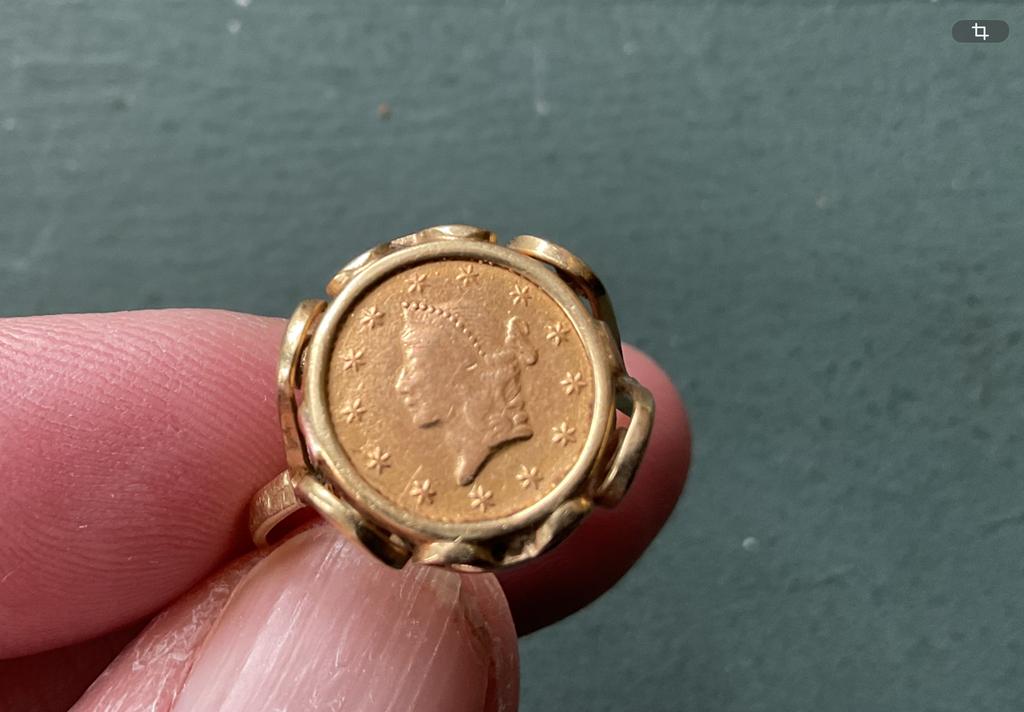 Gouden ring met munt liberty head, Postzegels en Munten, Ophalen of Verzenden, Goud