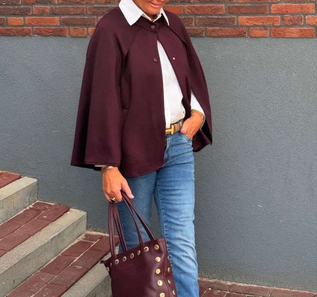 Wijnrode Cape /Vest - Soepelvallend burgundy capejasje, Kleding | Dames, Maat 42/44 (L), Nieuw, Ophalen of Verzenden, Jasje
