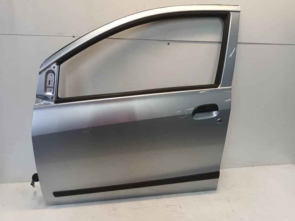 Portier links voor Daihatsu Cuore, Onderdelen@venauto.nl, Van der Ven Autorecycling B.V., Gebruikt, Daihatsu