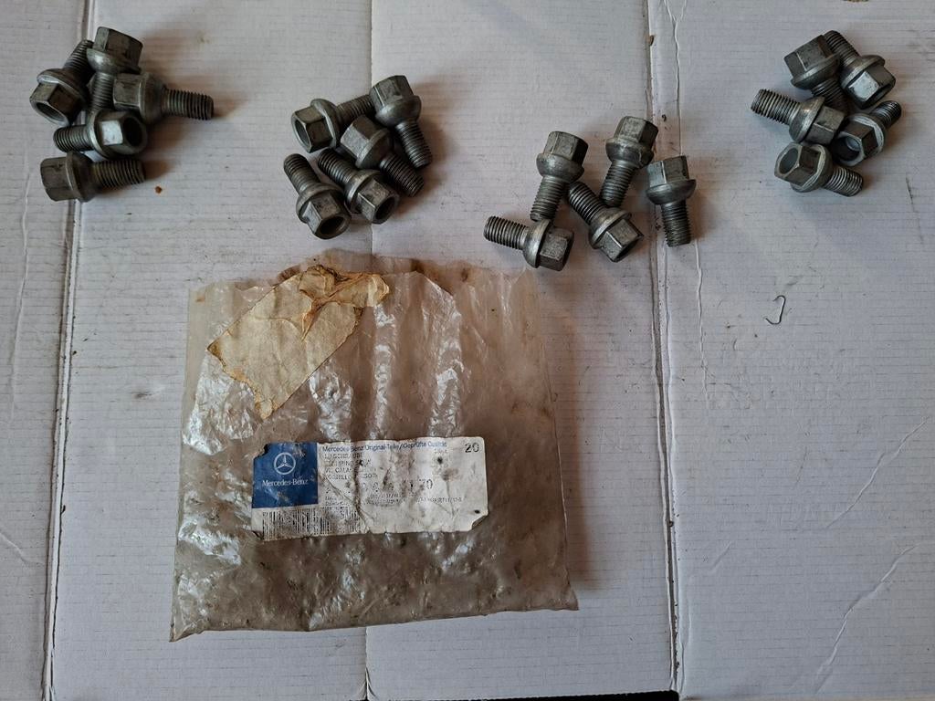 Mercedes wielbouten M12 zo goed als nieuw, Ophalen of Verzenden, Zo goed als nieuw