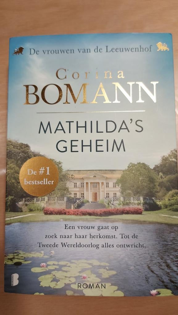 Mathilda's Geheim - Corina Bomann, Ophalen of Verzenden, Zo goed als nieuw