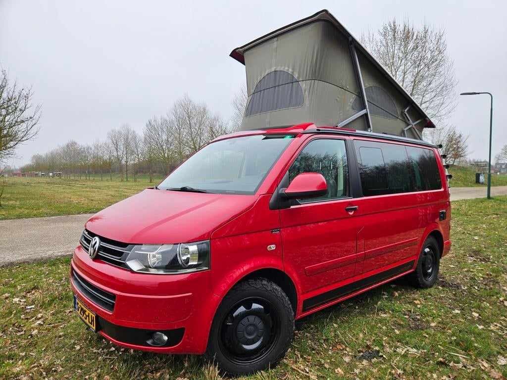 Unieke volkswagen t5 california 2013, Caravans en Kamperen, Campers, Buscamper of Camperbus, Volkswagen, Particulier, Tot en met 4