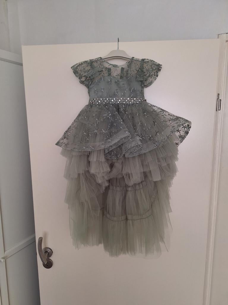 Feest jurk voor meisjes, Ophalen