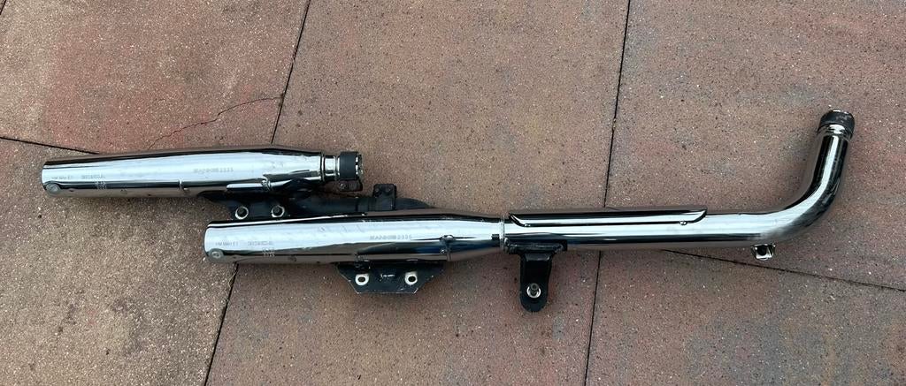 Originele uitlaat Honda Shadow Ace C2 1100 (1997), Ophalen, Zo goed als nieuw, Uitlaat