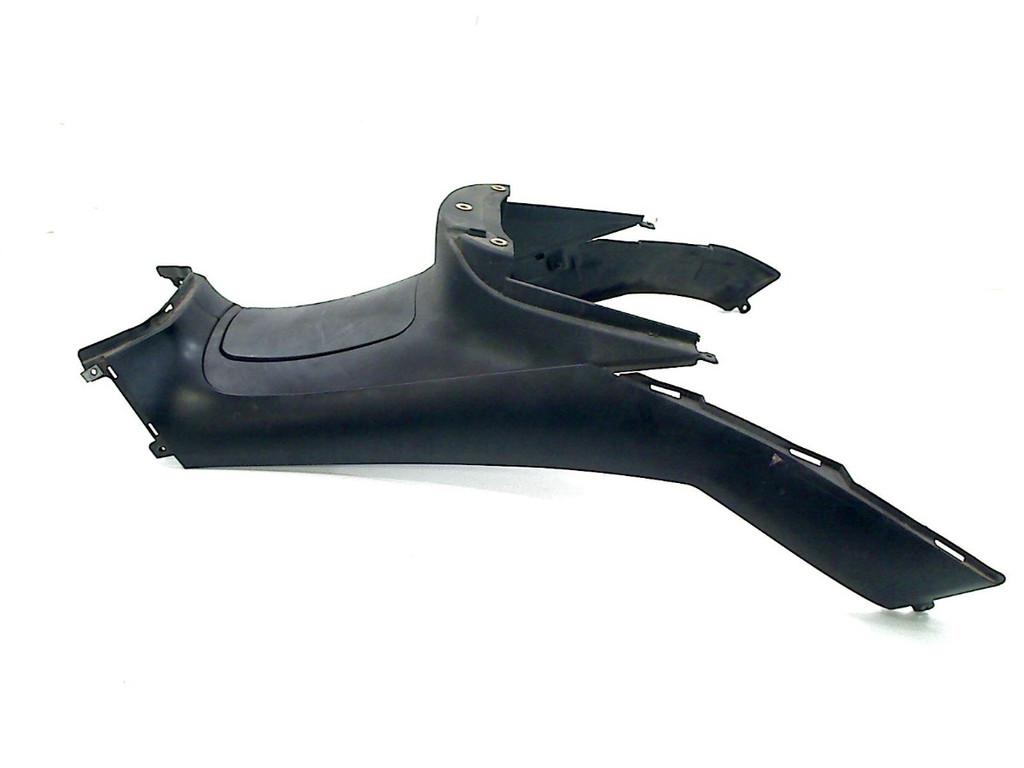 MIDDENPANEEL Gilera Fuoco 500 2013-2015 (01-2013/12-2015), Dhr. S. di Majo, Gebruikt, Info@cama-motorparts.nl, P.J. Troelstraweg 8 8
3144 CX  MAASSLUIS, NL