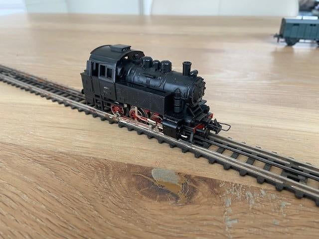 Trix Express Rangeer locomotief  2210, Hobby en Vrije tijd, Modeltreinen | H0, Gebruikt, Trix, Ophalen of Verzenden, Analoog
