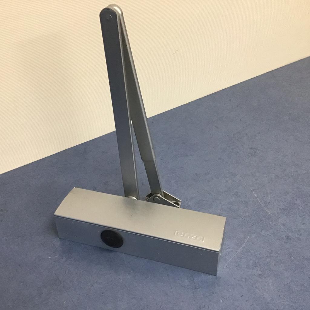 GEZE  Deurdranger  Deursluiter, Ophalen of Verzenden, Overige typen