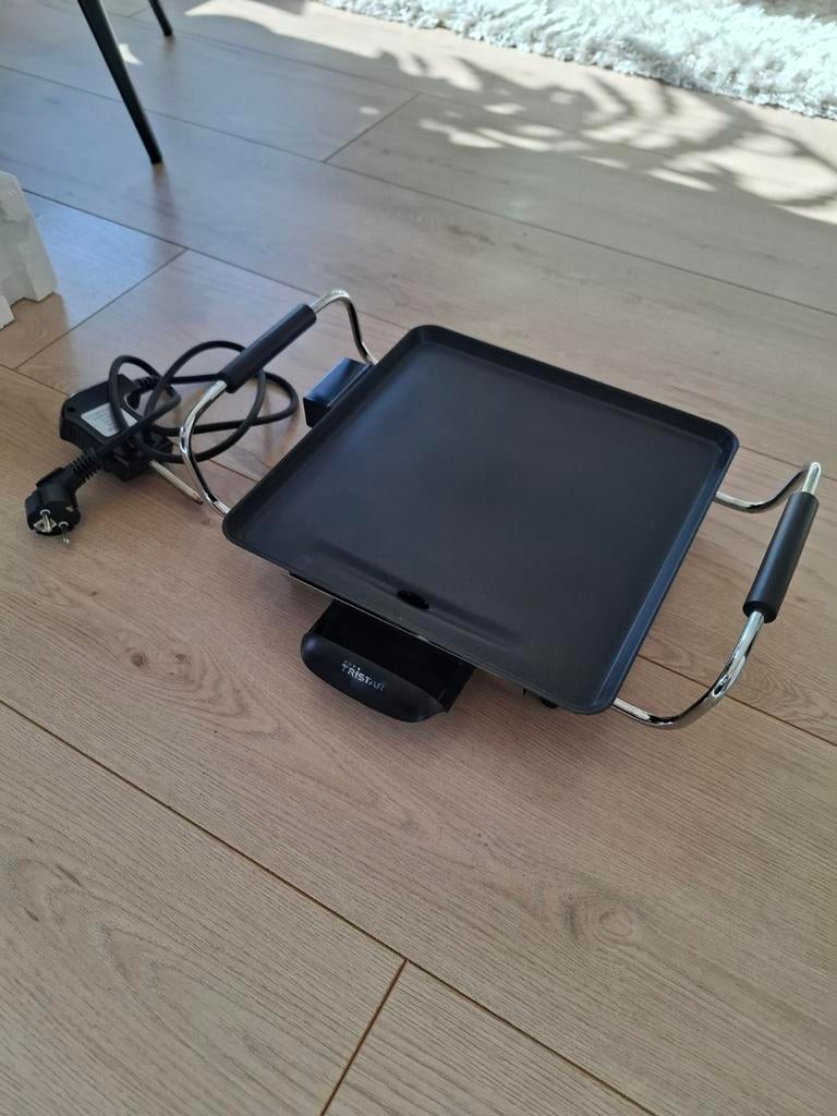 Bakplaat Tristar zgan, Ophalen, Zo goed als nieuw, 4 t/m 7 personen