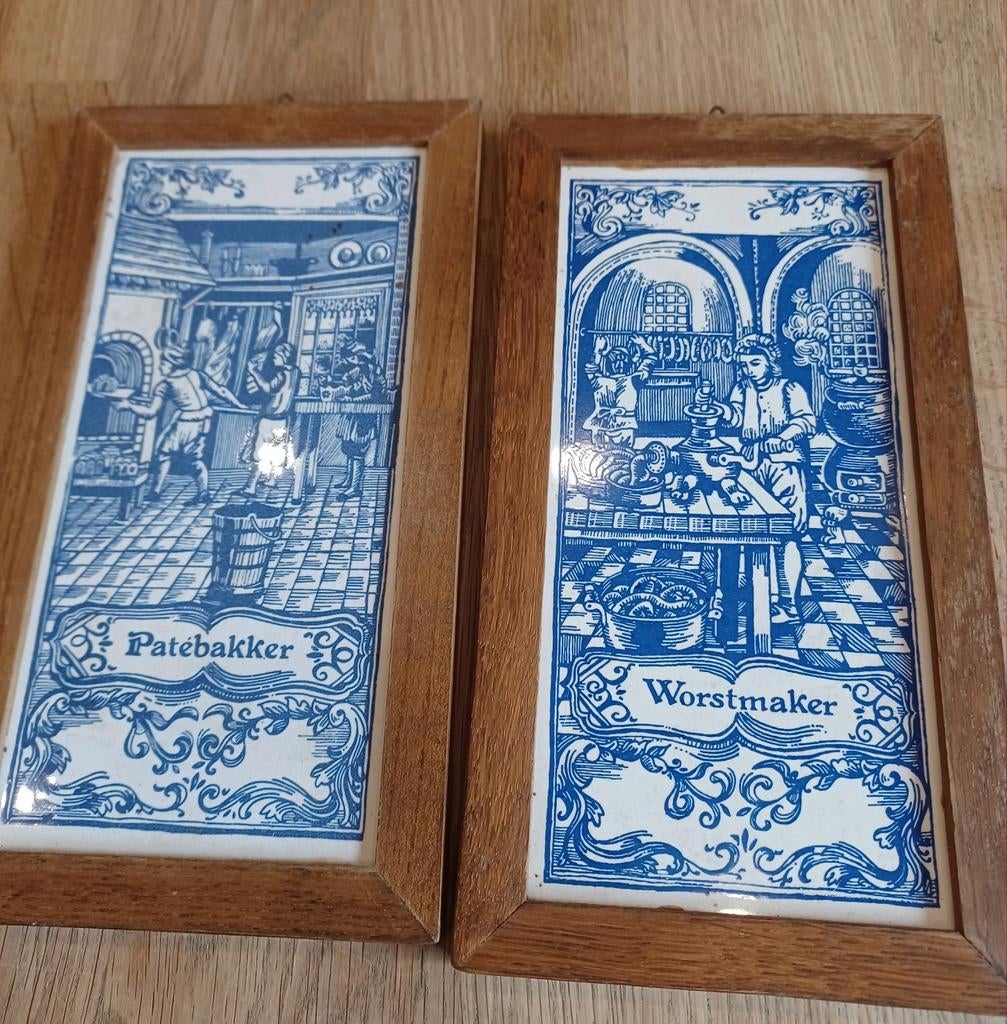 2 tegels: Patebakker en Worstmaker, Sphinx Maastricht, Antiek en Kunst, Ophalen of Verzenden