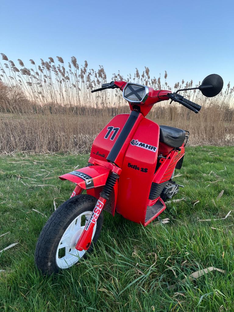 Benelli bella donor scooter/onderdelen gezocht, Ophalen, Benzine