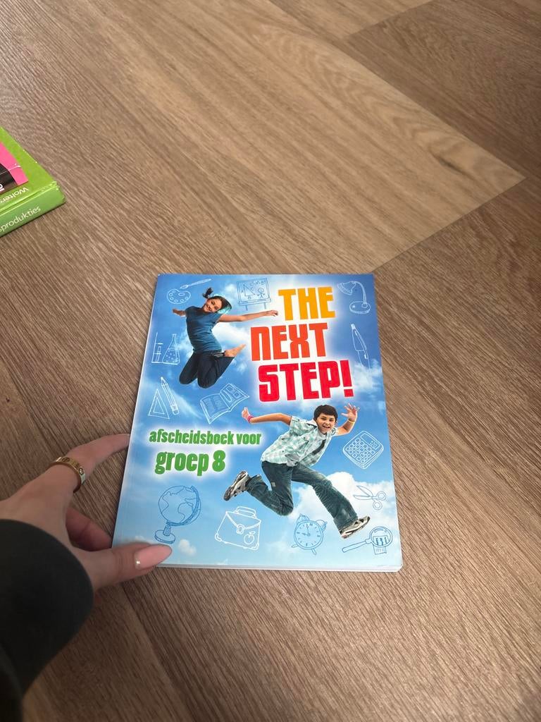 The Next Step! Afscheidsboek Groep 8 - Nieuw, Ophalen of Verzenden, Nieuw, Non-fictie
