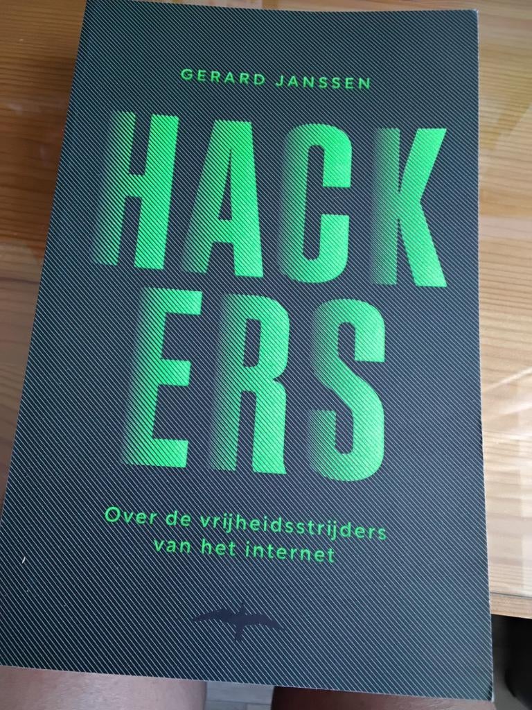 Gerard Janssen - Hackers, Boeken, Ophalen of Verzenden, Zo goed als nieuw, Gerard Janssen