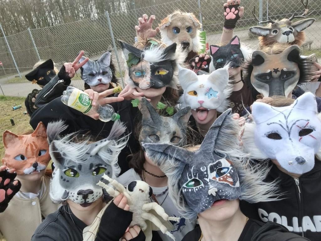 therian meet 11 arpil? :3, Hobby en Vrije tijd, Ophalen of Verzenden, Zo goed als nieuw, Accessoires