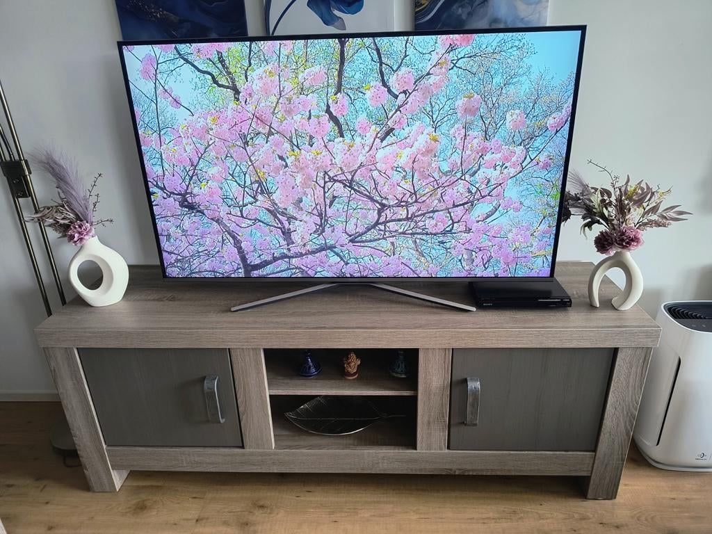 TV Meubel met twee deuren en open vakken, Ophalen, 150 tot 200 cm, Zo goed als nieuw, Minder dan 100 cm