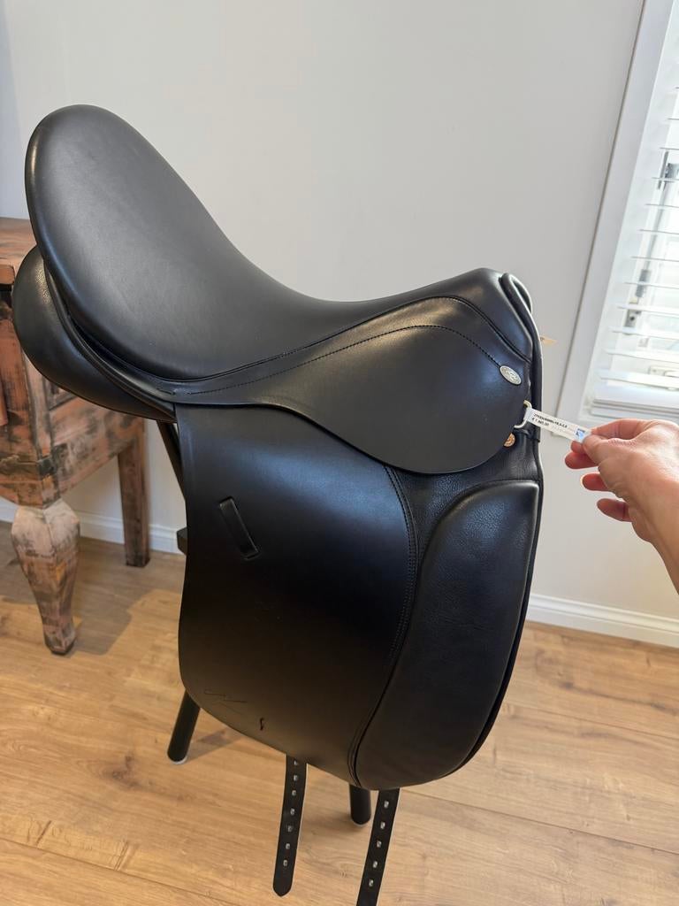 Dressuurzadel Kentaur Penelopa 18.5 zit, Ophalen, Nieuw, Dressuur