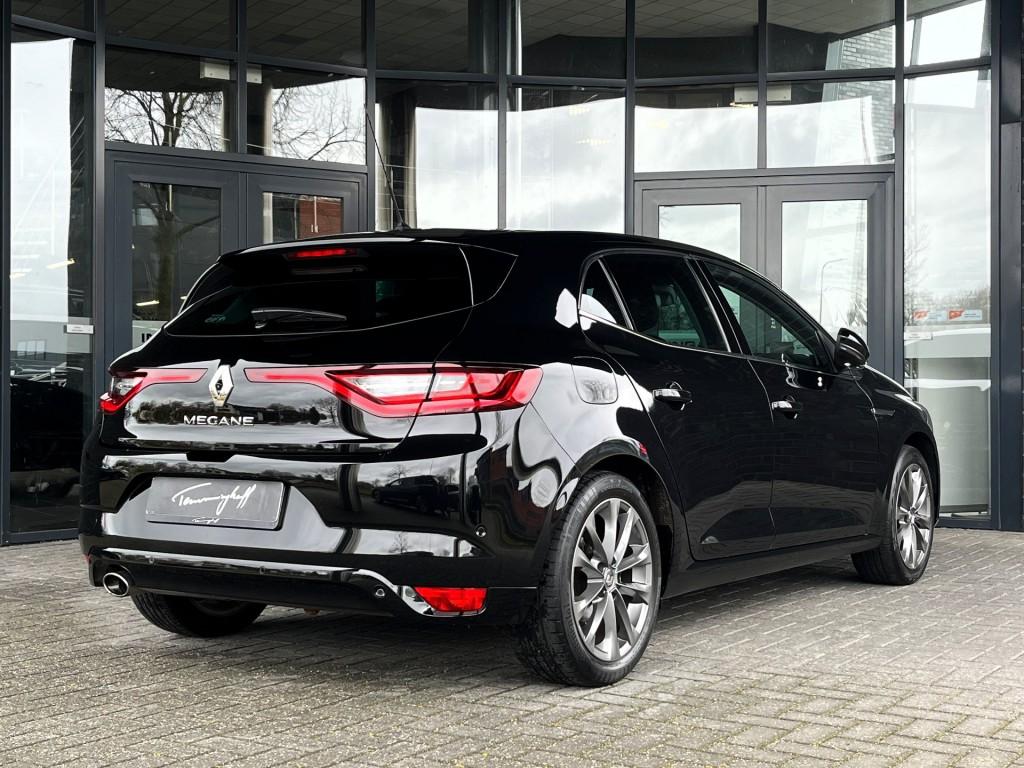 Renault MEGANE 1.2 TCE EXCLUSIV BOSE - LEDER - HEAD-UP - CAM, Gebruikt, Euro 6, 4 cilinders, Elektrische ramen